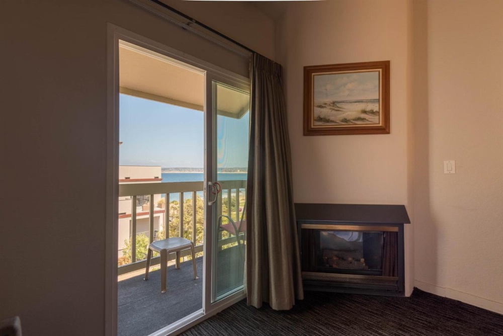 Cannery Row Inn